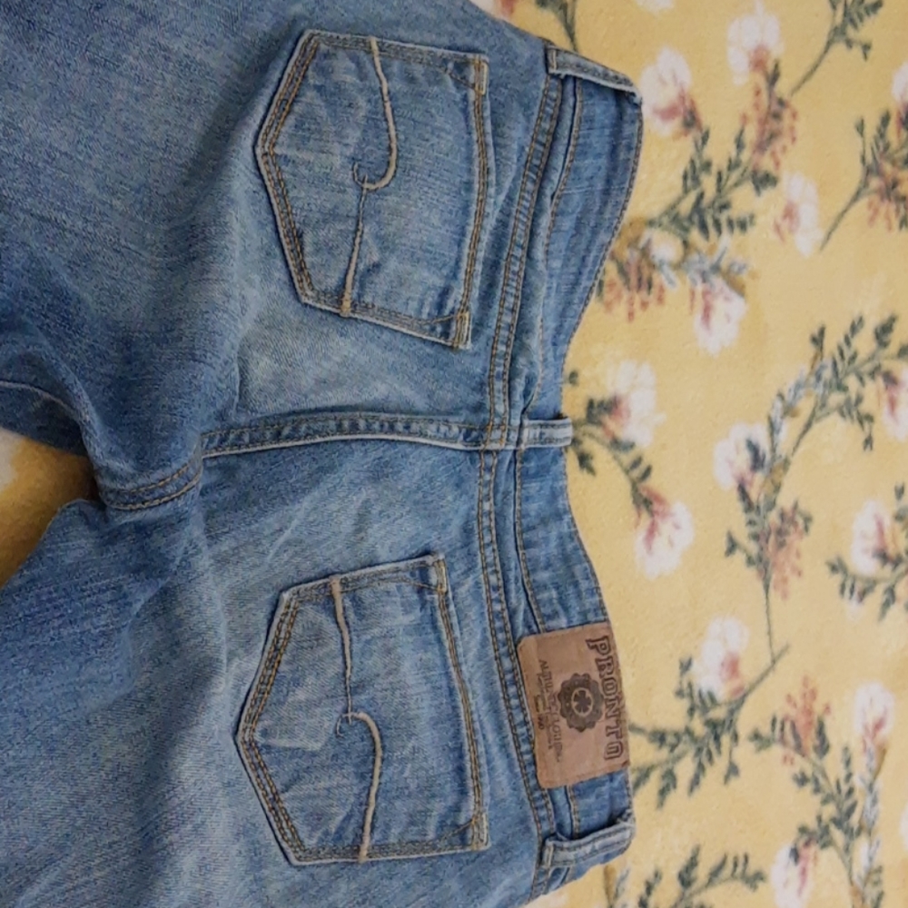 Pronto Jeans - Picture 5 of 6